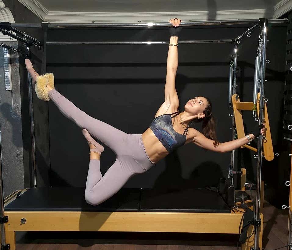 Aletli pilates vücudumuzu esnetir mi?